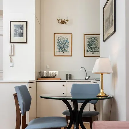 Classy Old Town - By Upstairs Apartmán *