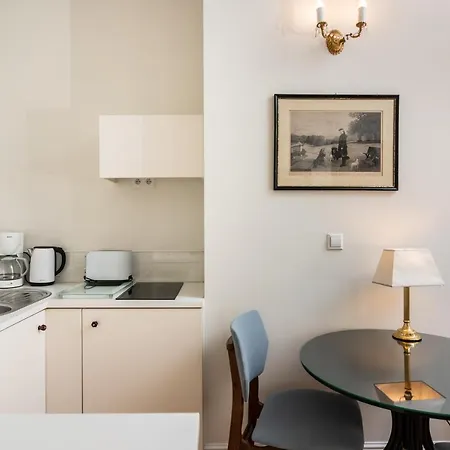 Classy Old Town - By Upstairs Apartmán